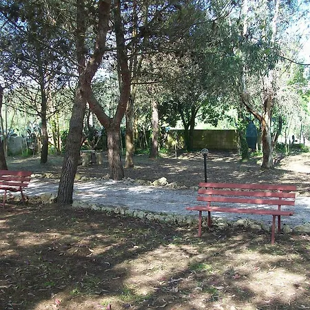 Appartamenti Turistici Aprile Antonio Luigi Apartment *